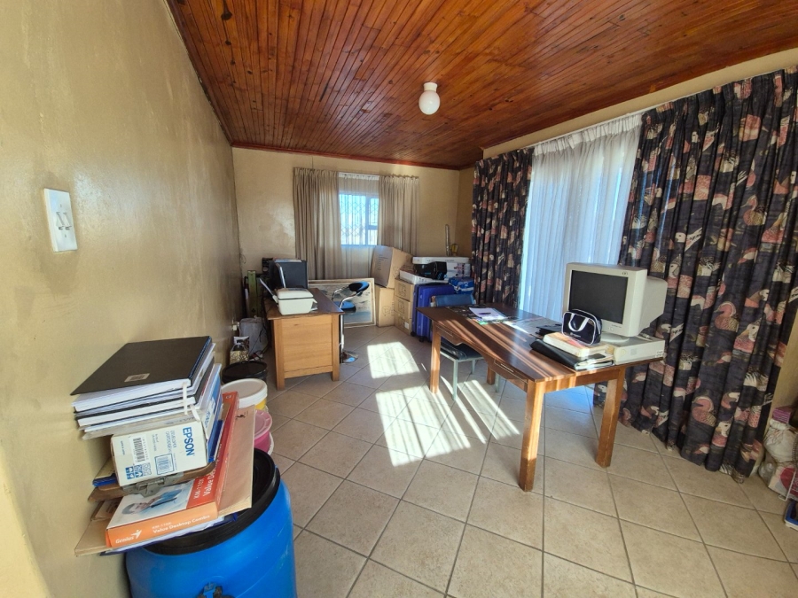 5 Bedroom Property for Sale in Motherwell Eastern Cape